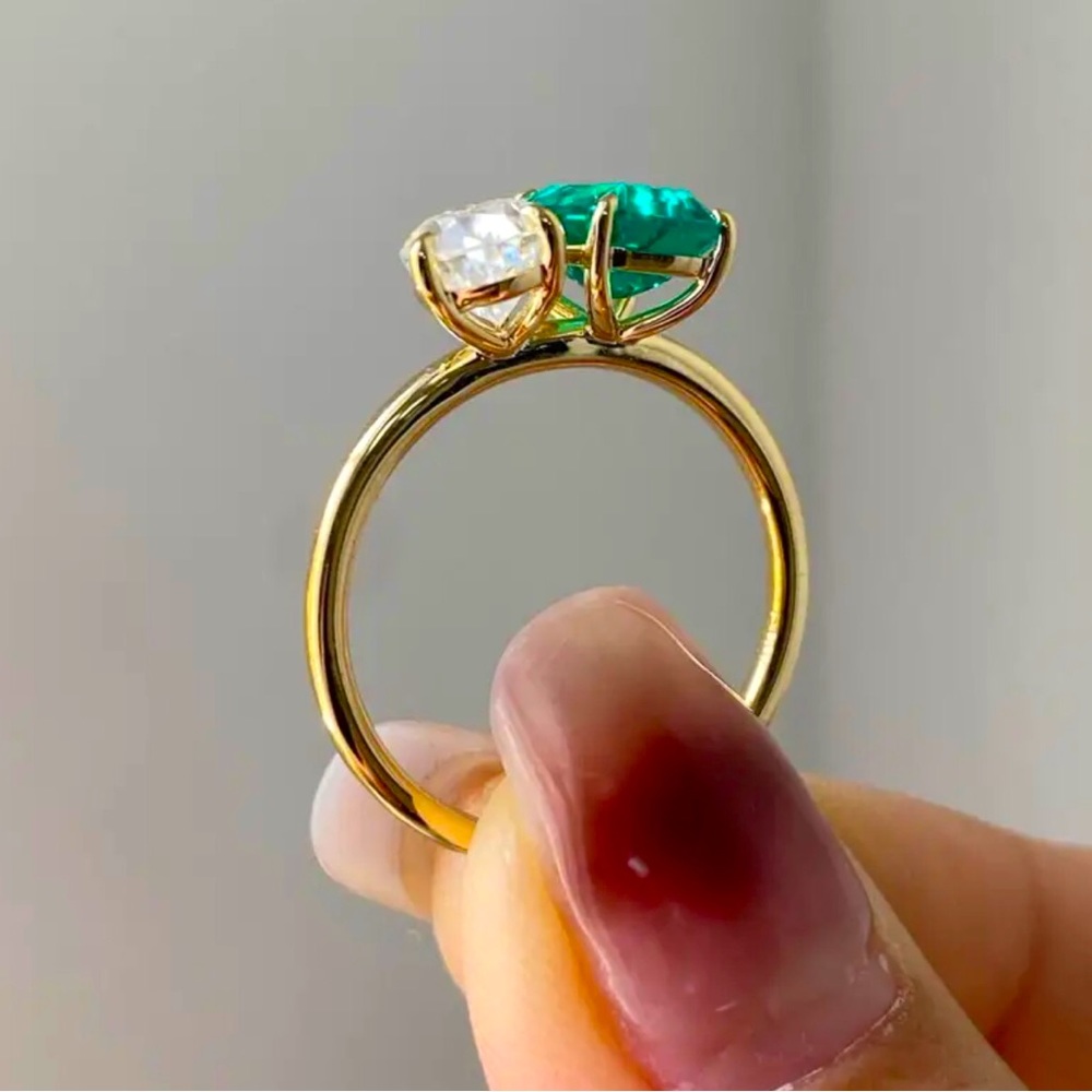 Emerald Ring Double Stone - image 4